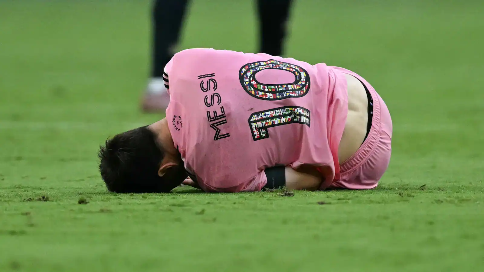 fa368l54_messi-injury-afp_625x300_25_May_26.webp