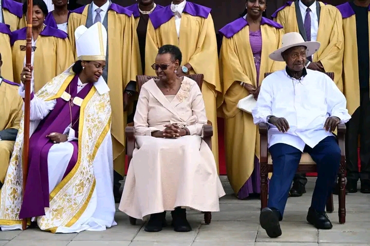 ‎Perezida wa Uganda yifatanyije n'umukobwa we wagizwe Bishop amusabira umugisha n'imbaraga