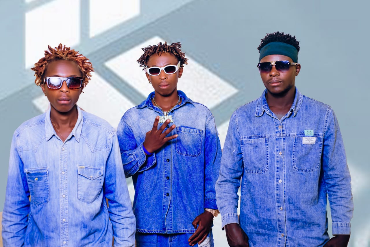 Barifuza gusimbura Urban Boyz ! Byinshi ku itsinda rya URBAN Star ryashyize hanze indirimbo nshya - VIDEO