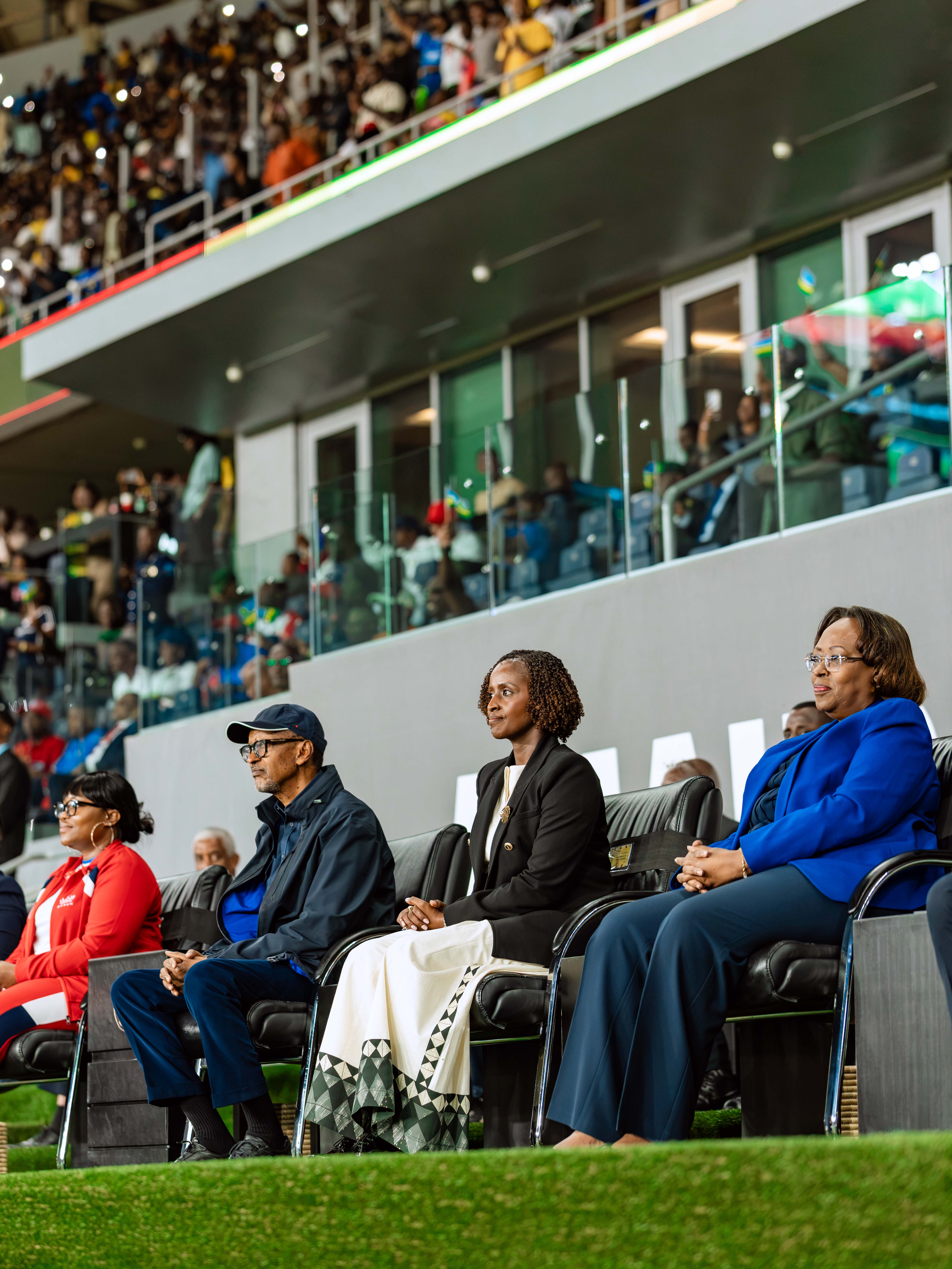 Perezida Paul Kagame,Minisitiri wa Sports na Perezidante wa FERWAFA 