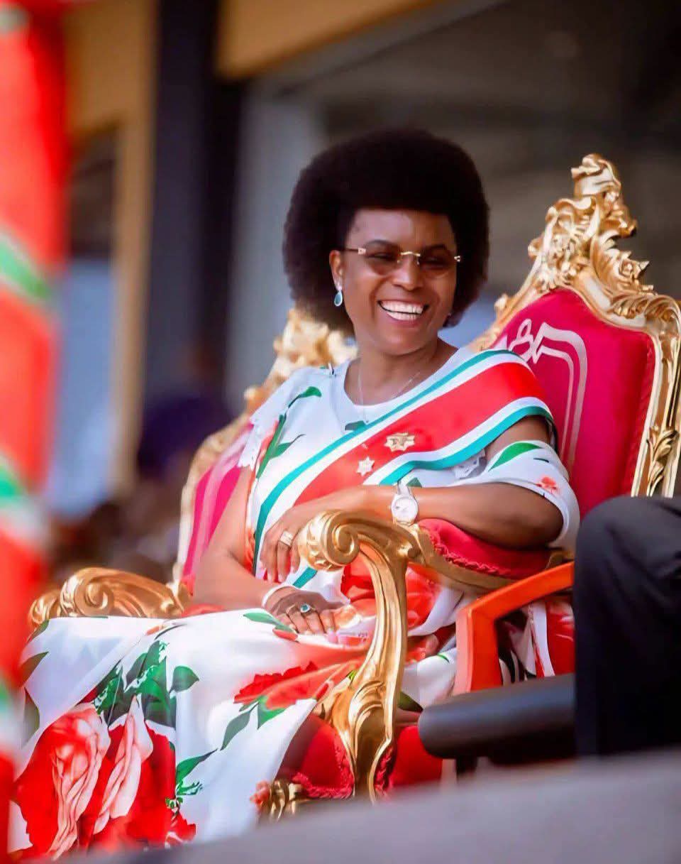 Burundi First Lady Angelina Ndayishimiye yahakanye iby'inkuru y'Igisokizo Cyarikoroje.